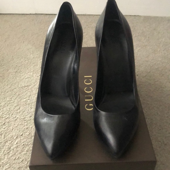 Authentic Gucci pumps - Picture 8 of 8